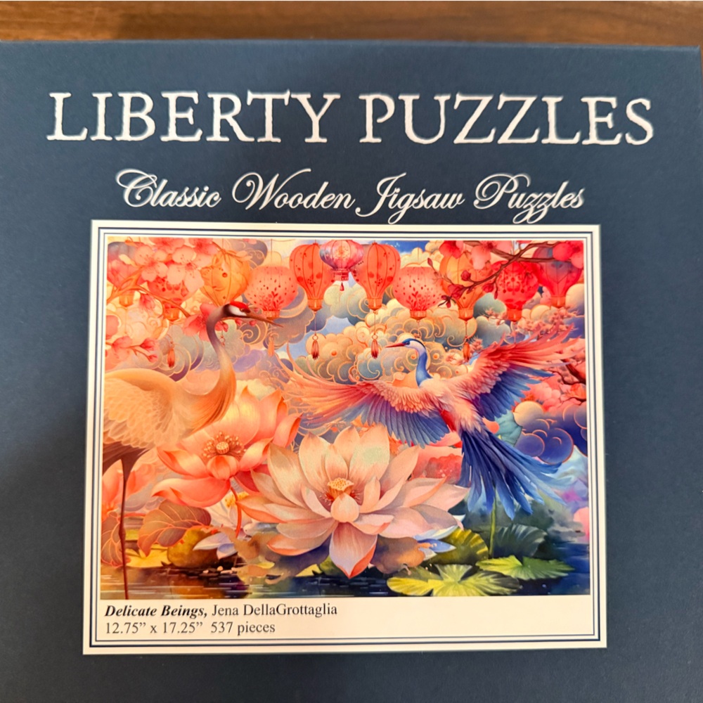 Liberty Puzzles Classic Wooden Jigsaw Puzzle - Delicate Beings - 537 pieces